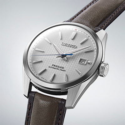 セイコー腕時計110周年記念 国産初の腕時計「ローレル」のデザインを 